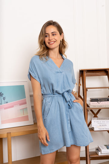 Jurken - Salina V-neck short tencel dress van Kilky