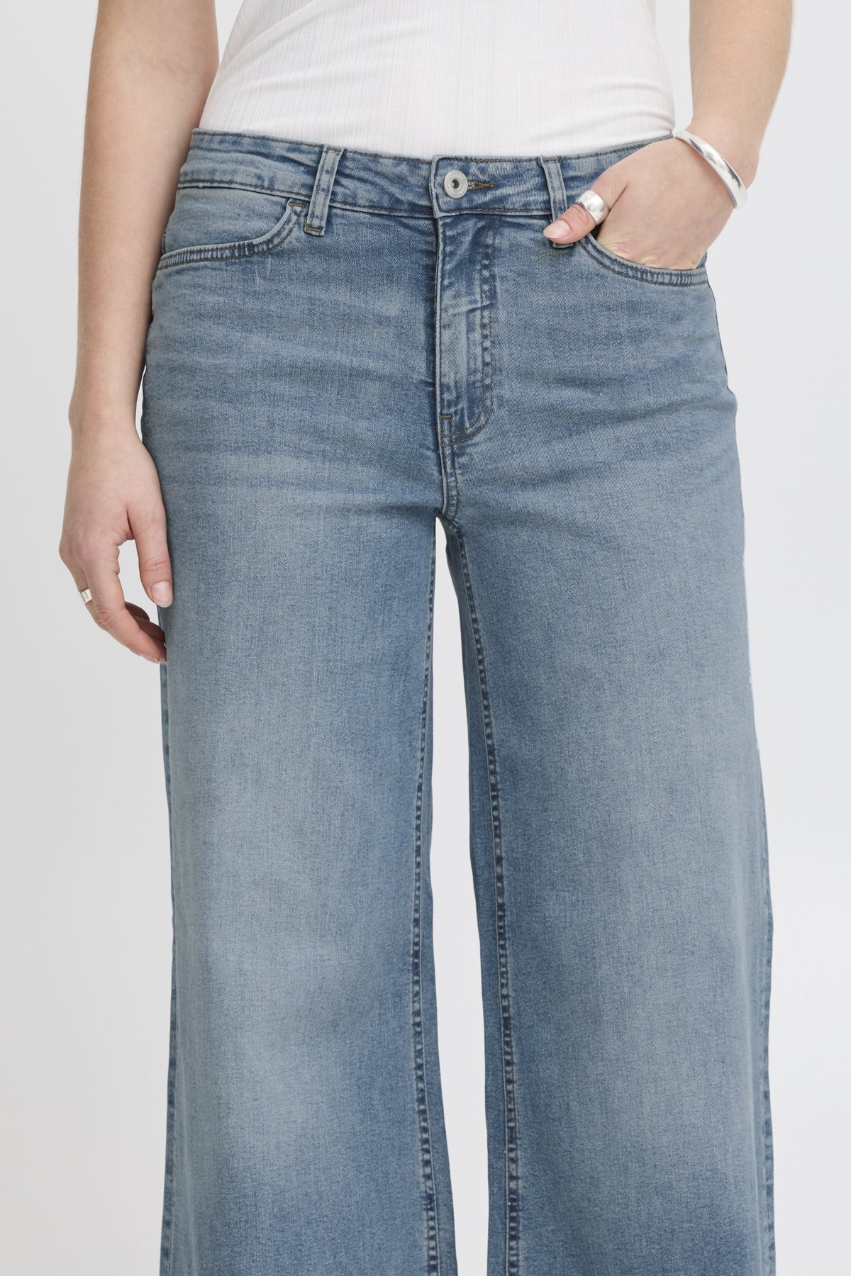 Jeans - Ihtwiggy Wide Jeans - SS25 van Ichi