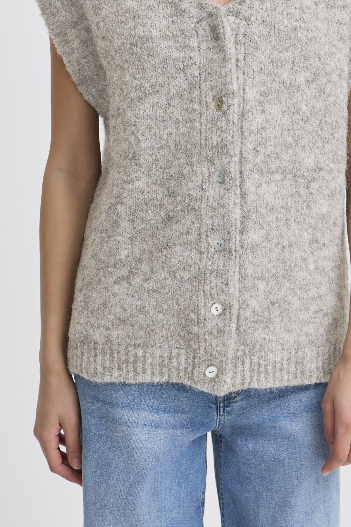 Cardigans - Ihbelablue Waistcoat van Ichi