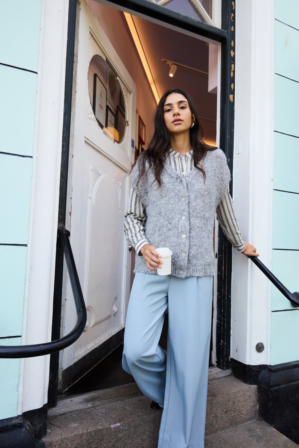 Cardigans - Ihbelablue Waistcoat van Ichi