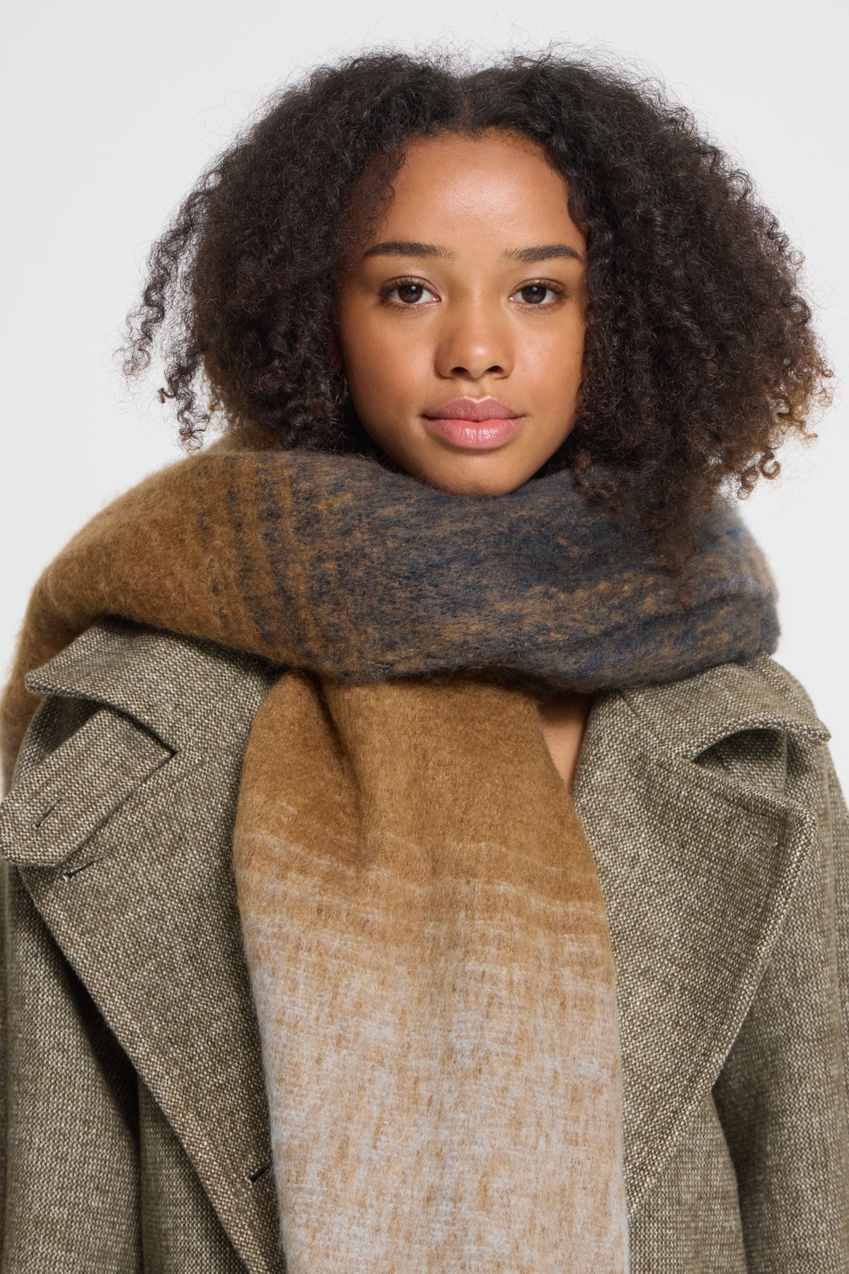 Iauma Scarf