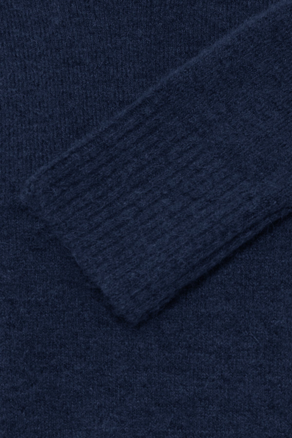 Ihsage Ls2 Pullover
