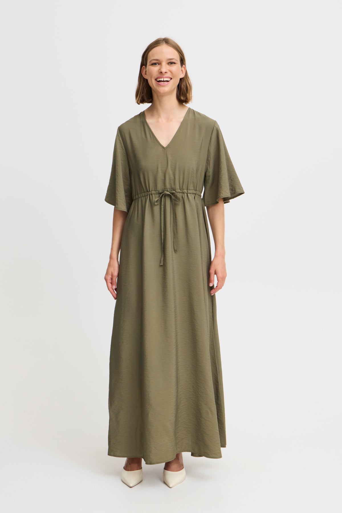 Kalamata Jurken - Bymmhailey Vneck Maxi Dress van b.young