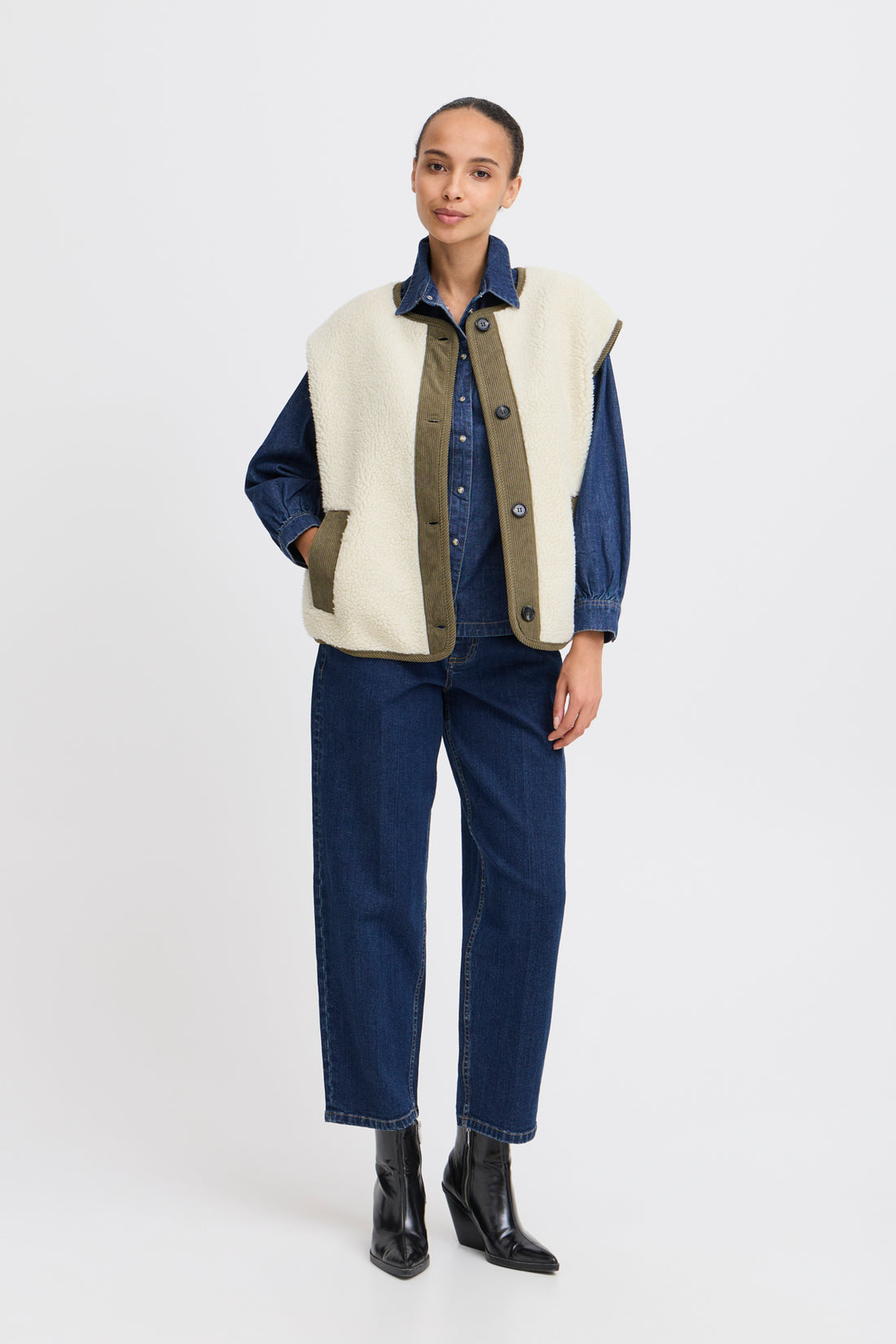 Cardigans - Bycotty Waistcoat van b.young