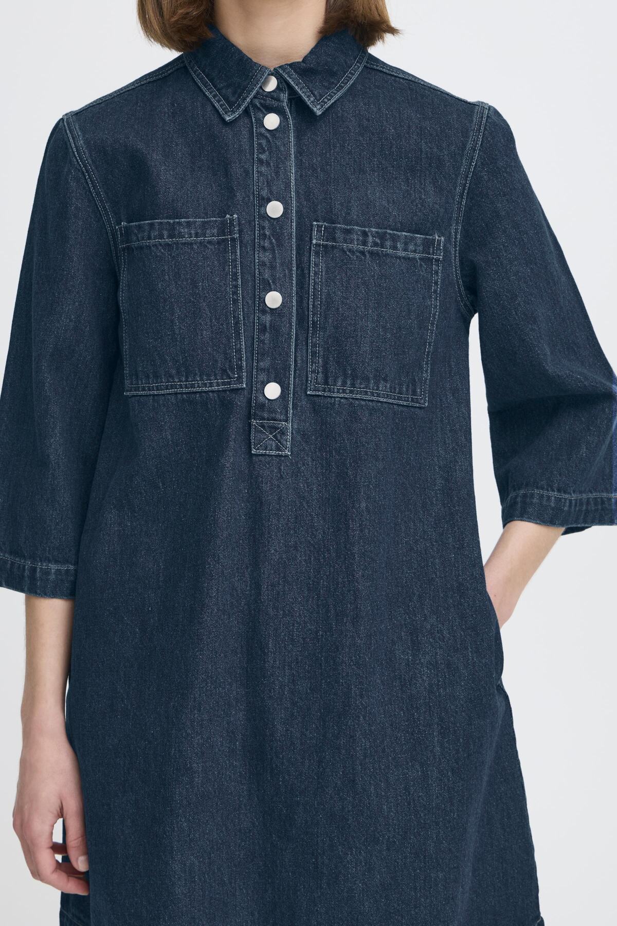 Jurken - Bylukan Dress van b.young