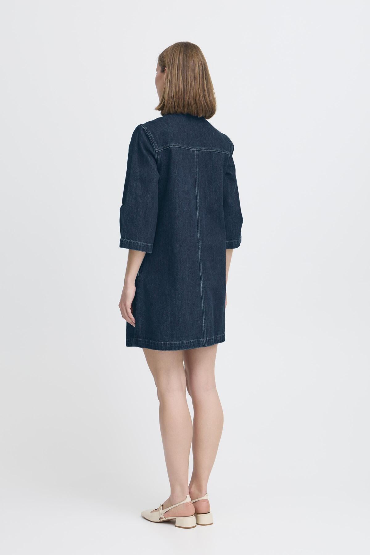 Jurken - Bylukan Dress van b.young