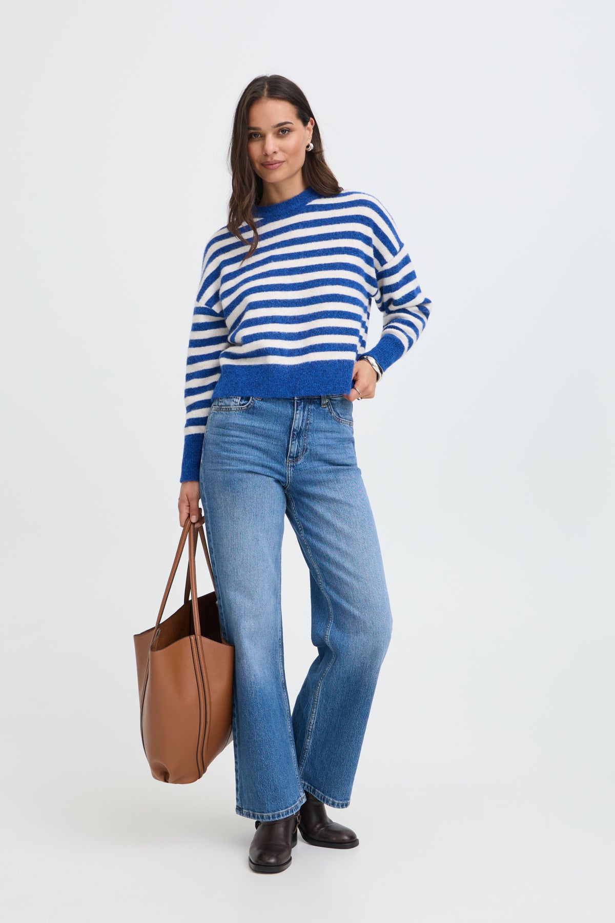 Byomea Crew Jumper