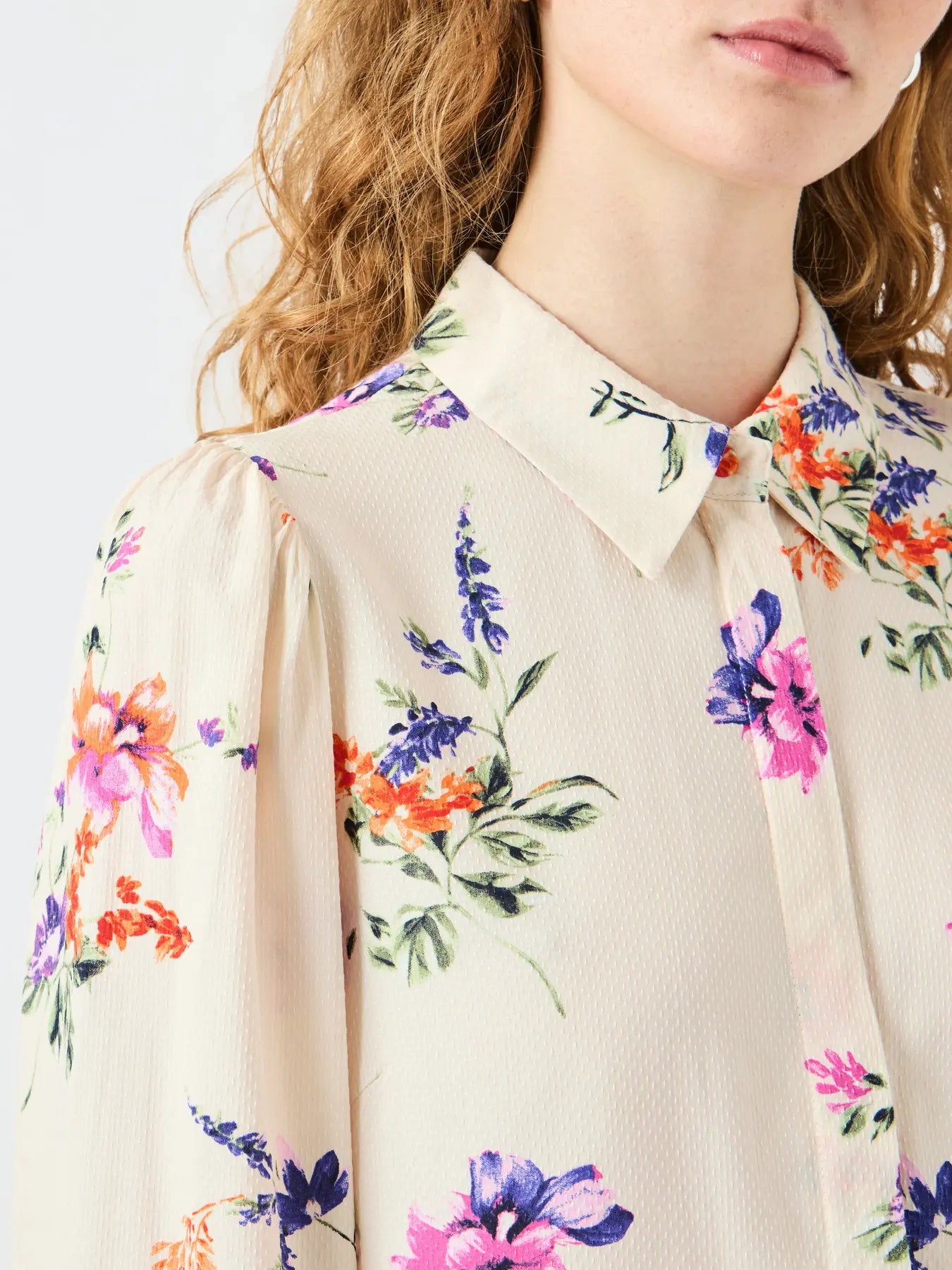 Whitecap Grey Botanica Shirts - Yasasina Ls Shirt Noos - SS25 van Y.A.S