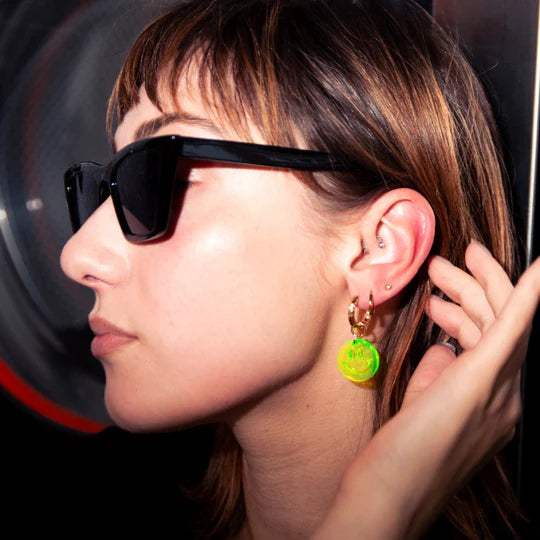 Juwelen - Plexi hoop - Smiley van Atelier Jean