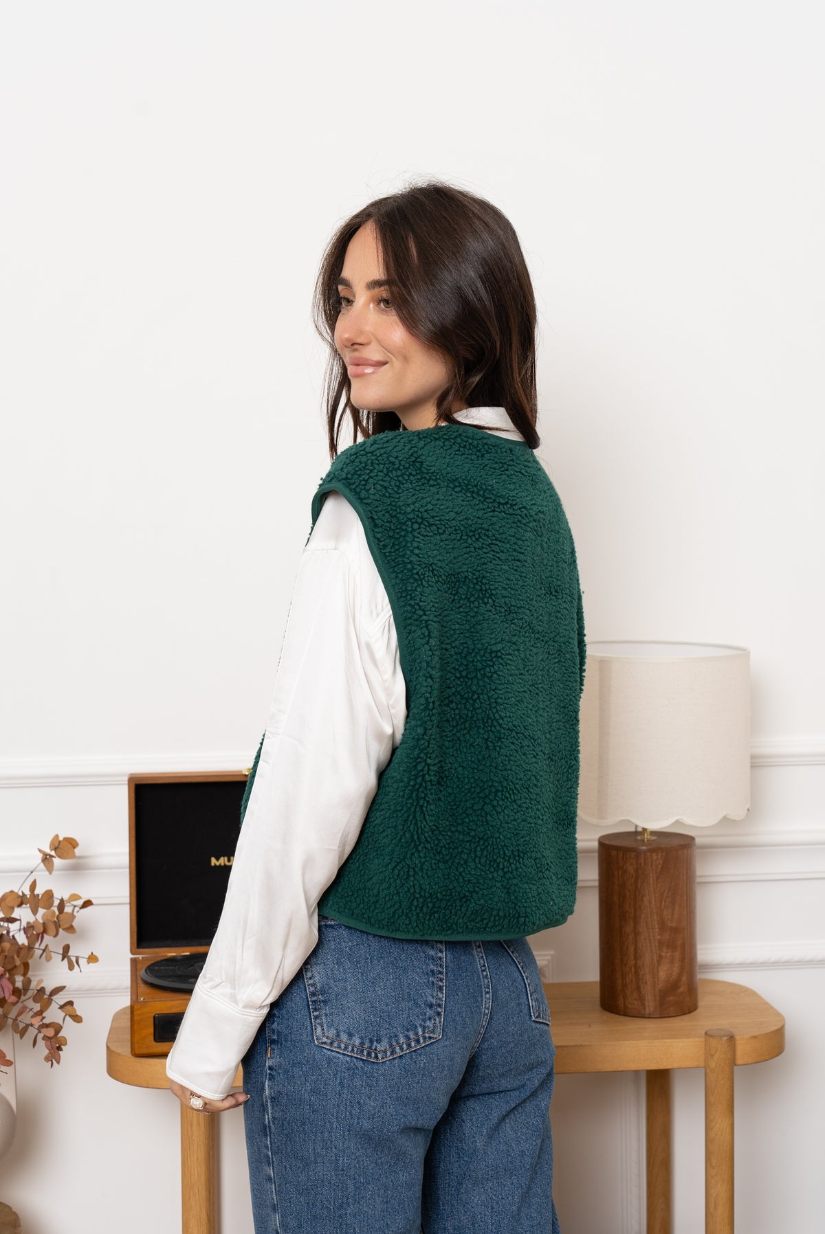 30% Lara Teddy Vest 4