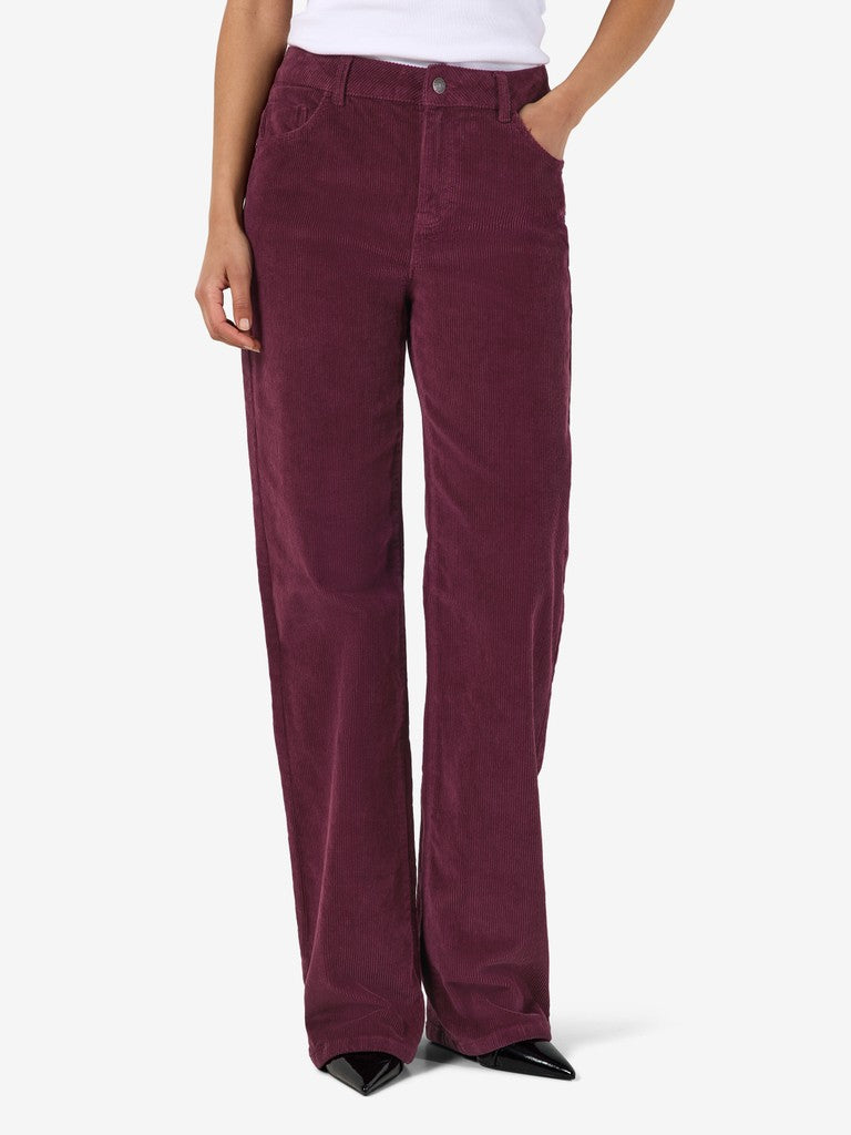 Nmcord Yolanda Mw Wide Str Jeans Noos