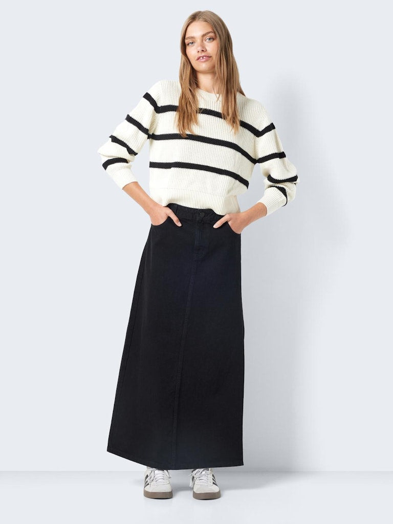 Pulls Nmmaysa L/S Stripe O-Neck Knit Noos van noisy may