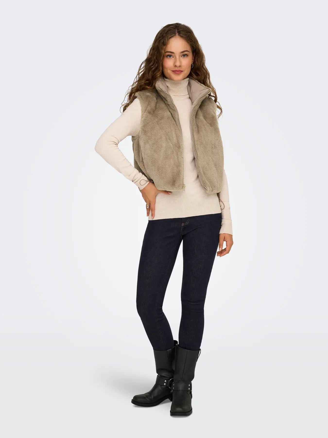 Onldana Life Faux Fur Waistcoat reversible
