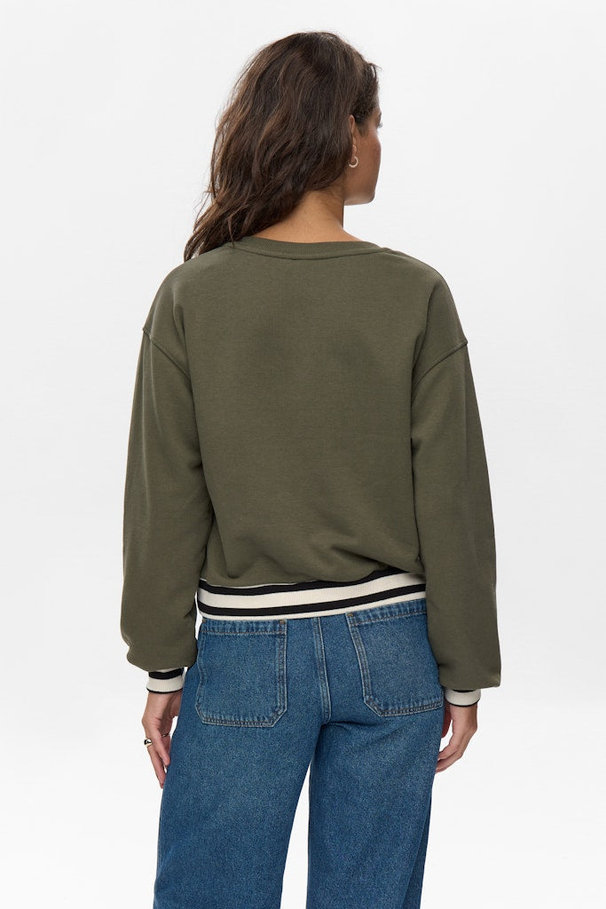 Sweaters - Nutada Sweat van Numph