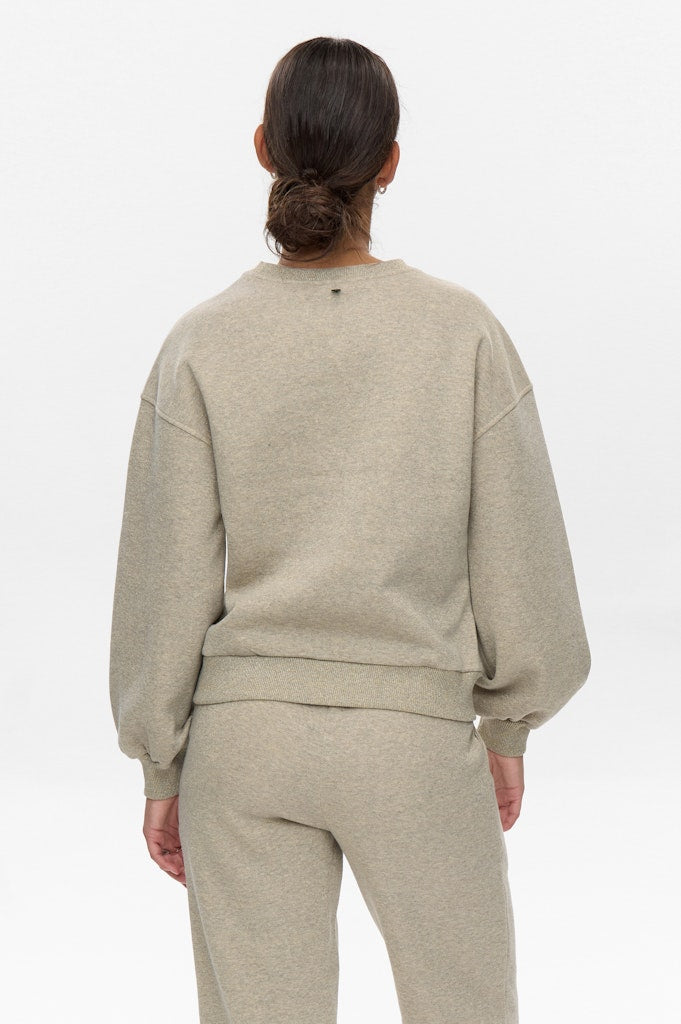 Creme Melange Sweaters - Nucalli Sweatshirt van Numph