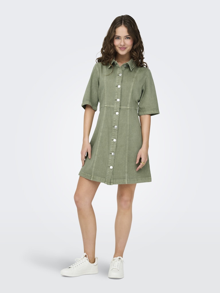 Jurken - Onlsilla 2/4 Short Button Dress van Only