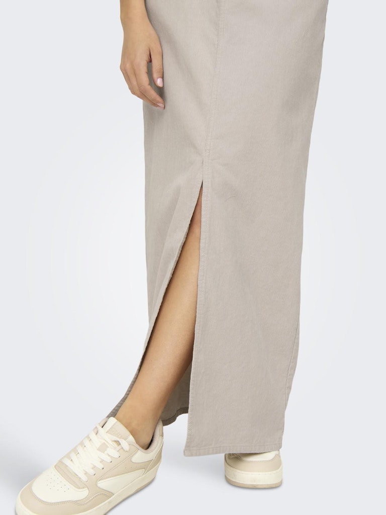 Onlcilla-Moxie Long Slit Corduroy Skirt