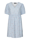 Lichen Blue Cherry Jurken - Pcfionna 2/4 Dress van Pieces