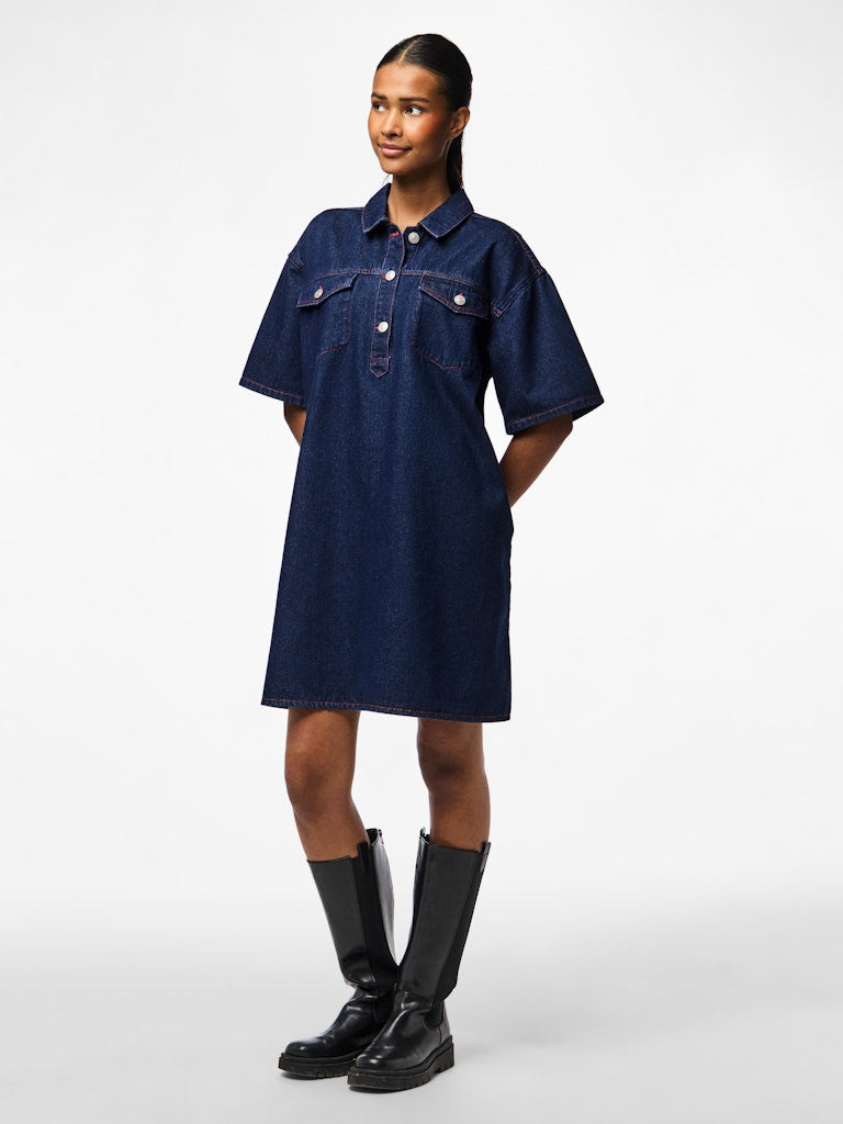 Jurken - Pcdemi Ss Short Denim Dress D2D van Pieces