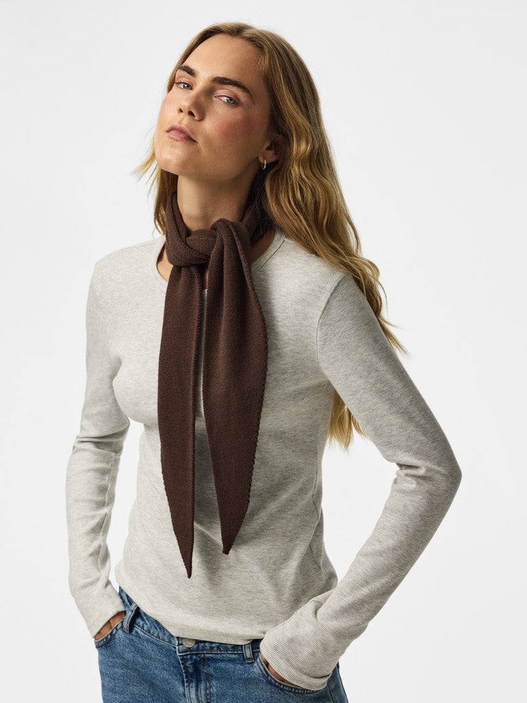 Pckomma Triangle Scarf Noos