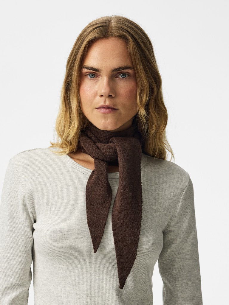 Pckomma Triangle Scarf Noos