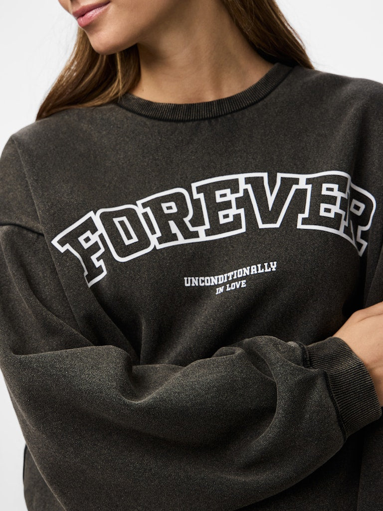 Black Sweaters - Pcjatto Ls Oversized Sweater van Pieces