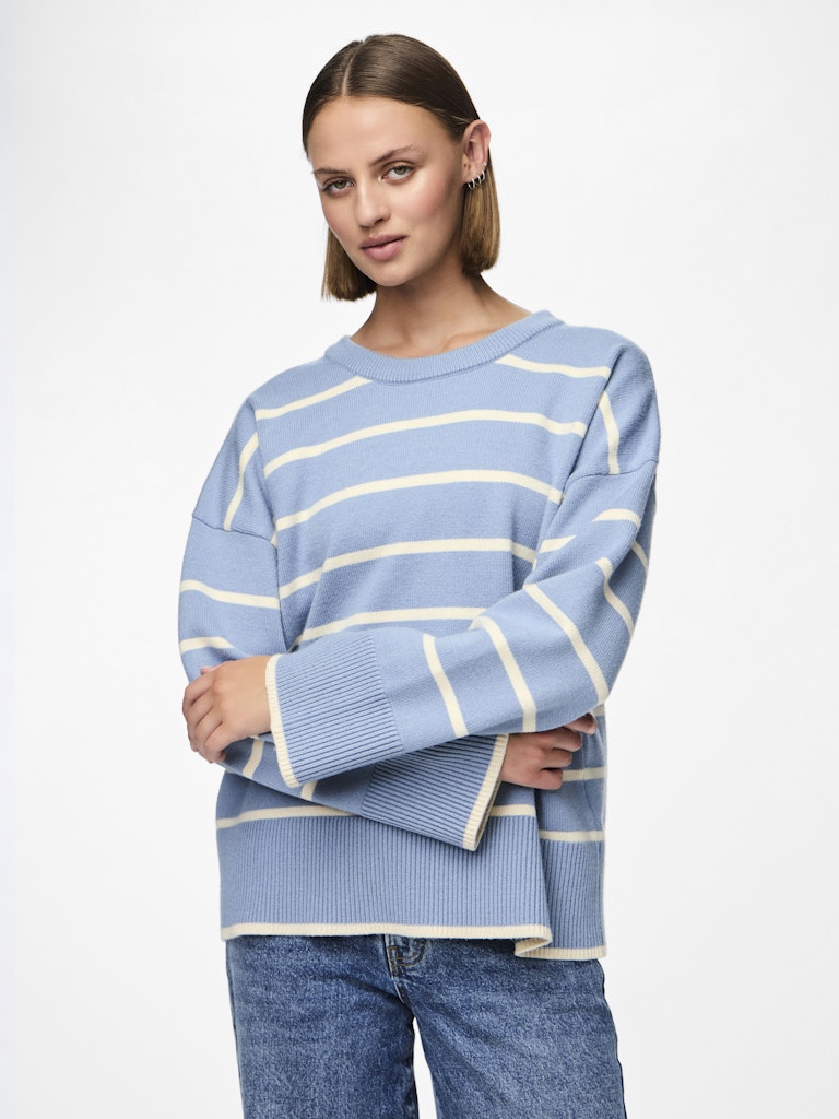 Pulls Pcmathilde Ls O-Neck Knit Noos van Pieces