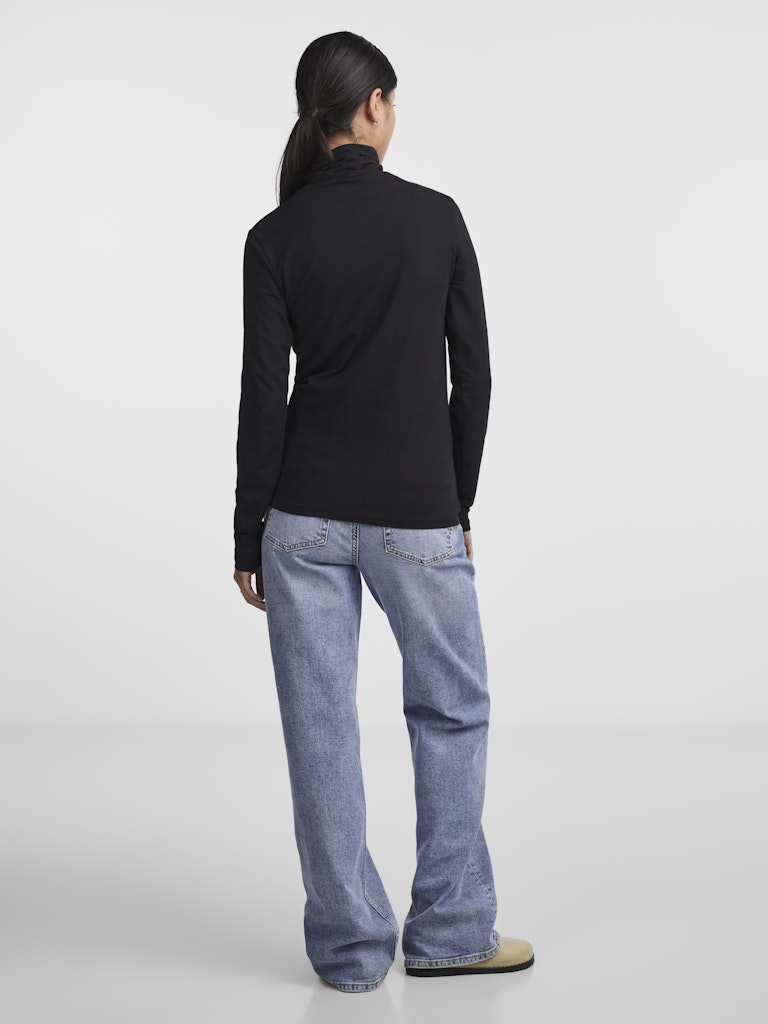 Tops - Pcsirene Ls Rollneck Top Noos van Pieces