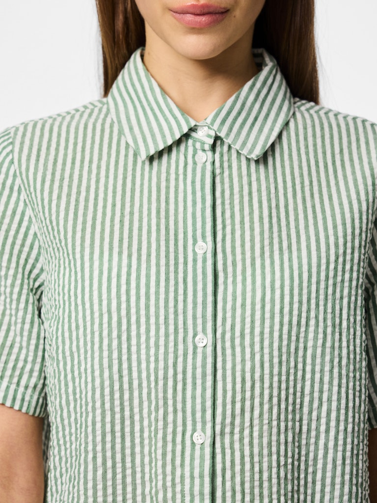 Fairway Cloud Dancer Tops - Pcsally Ss Shirt Noos van Pieces