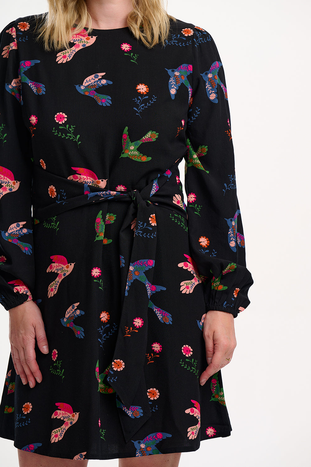 Jurken - Oksana Mini Dress van Sugarhill Boutique