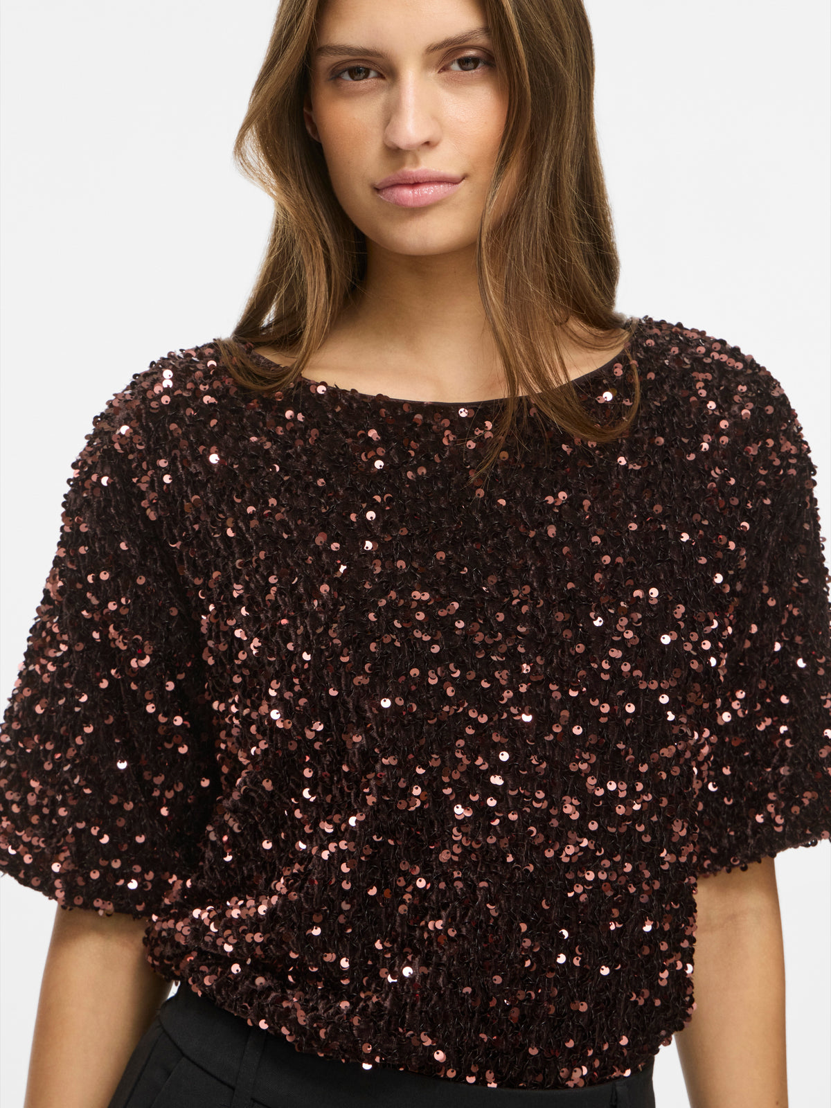 Vifaith O-Neck S/S Sequin Top - AW26