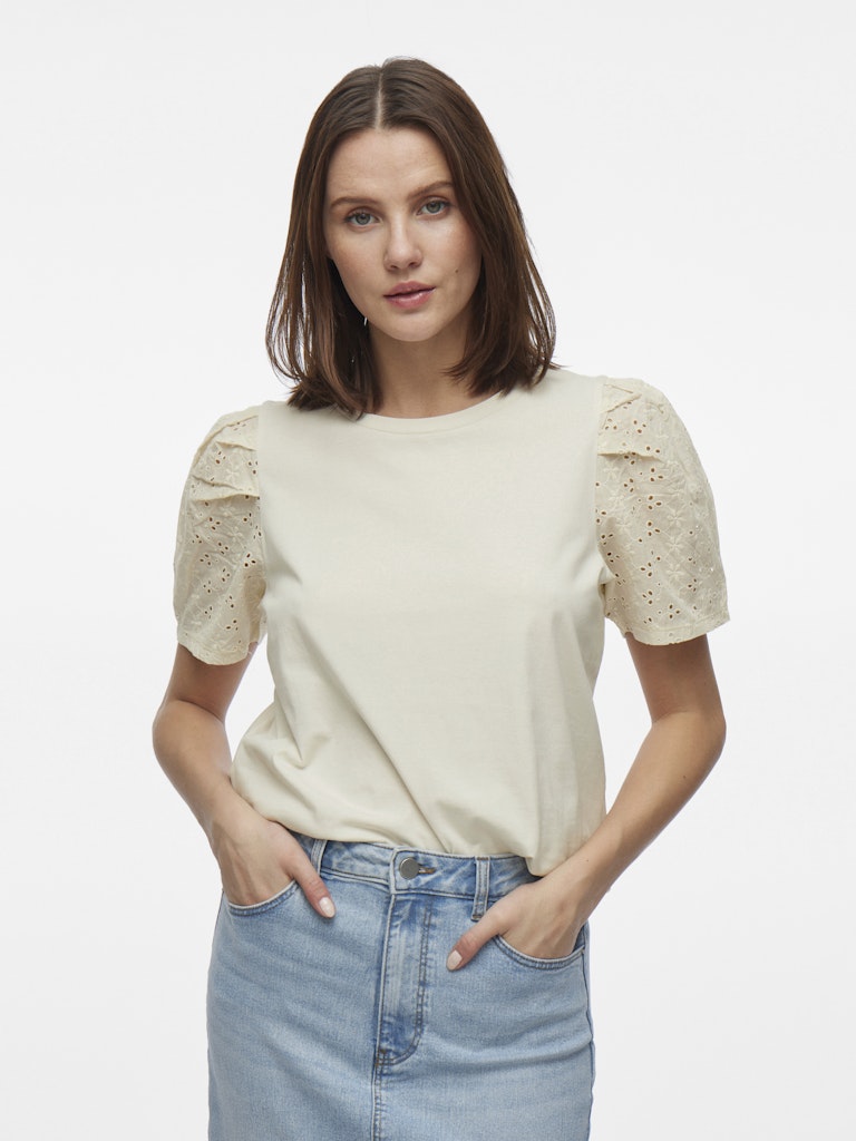 Tops - Vimerry O-Neck S/S Top van Vila