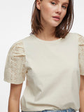 Birch Tops - Vimerry O-Neck S/S Top van Vila