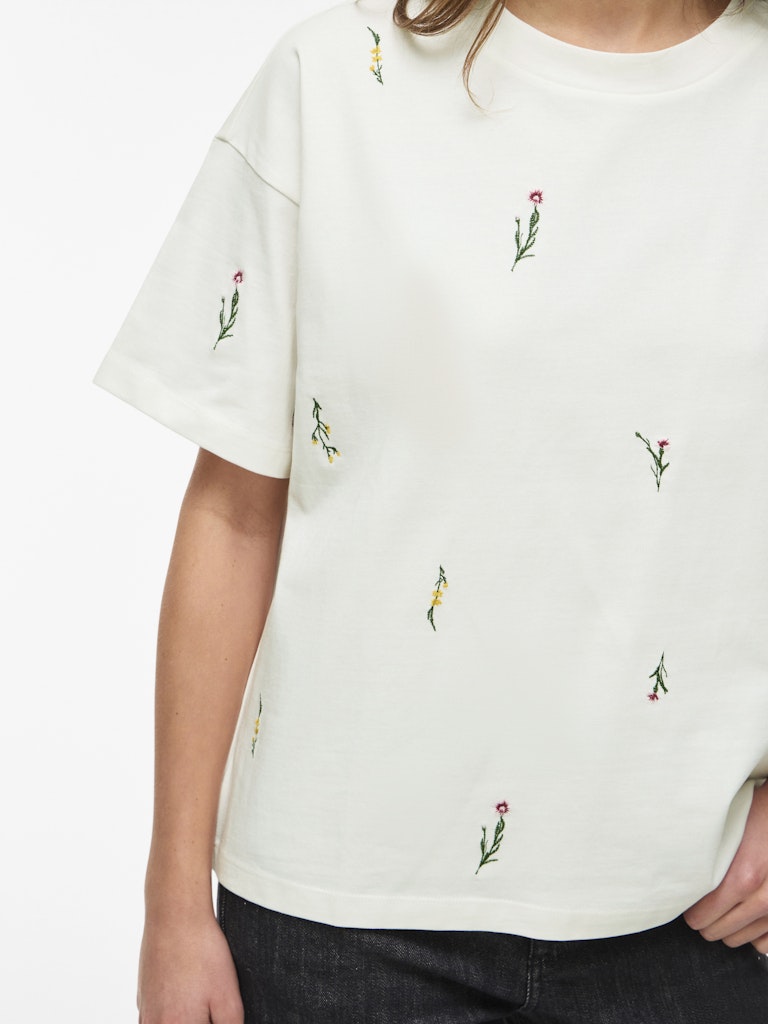 Vimonie Floral Emb S/S O-Neck T-shirt