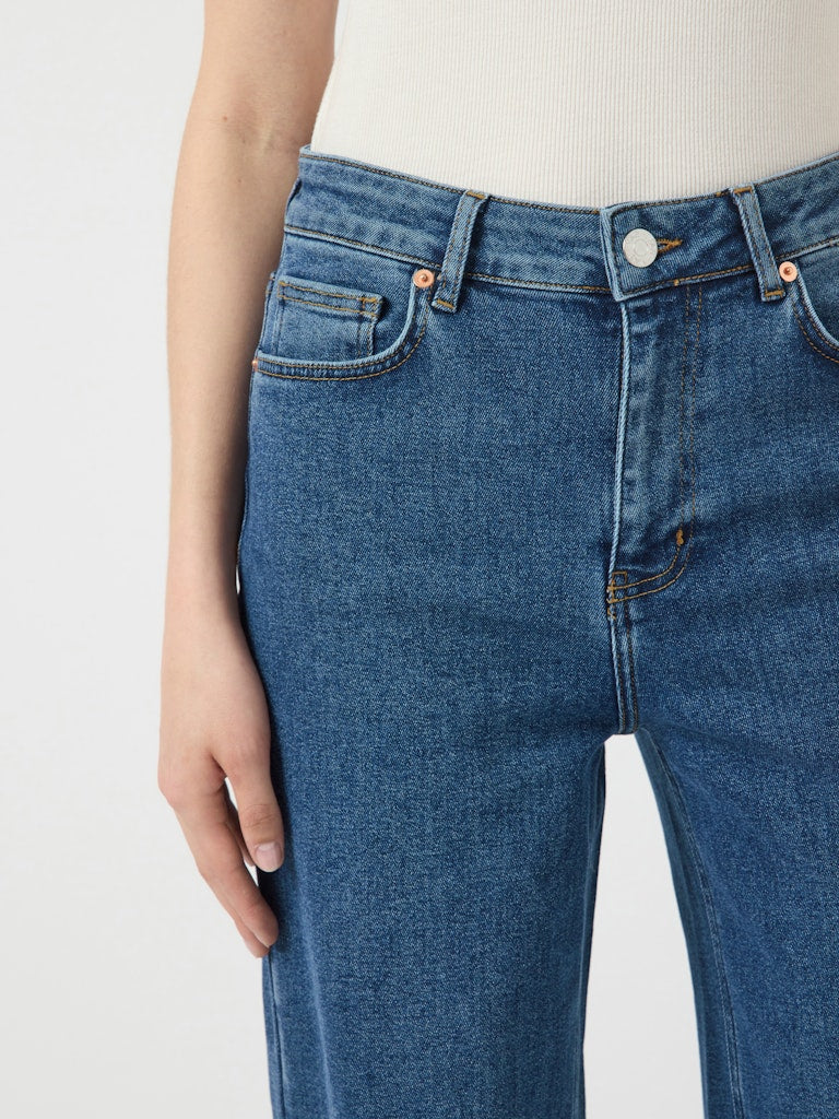 Jeans - Yasrosie Hw Straight Jeans 002 Noos van Y.A.S