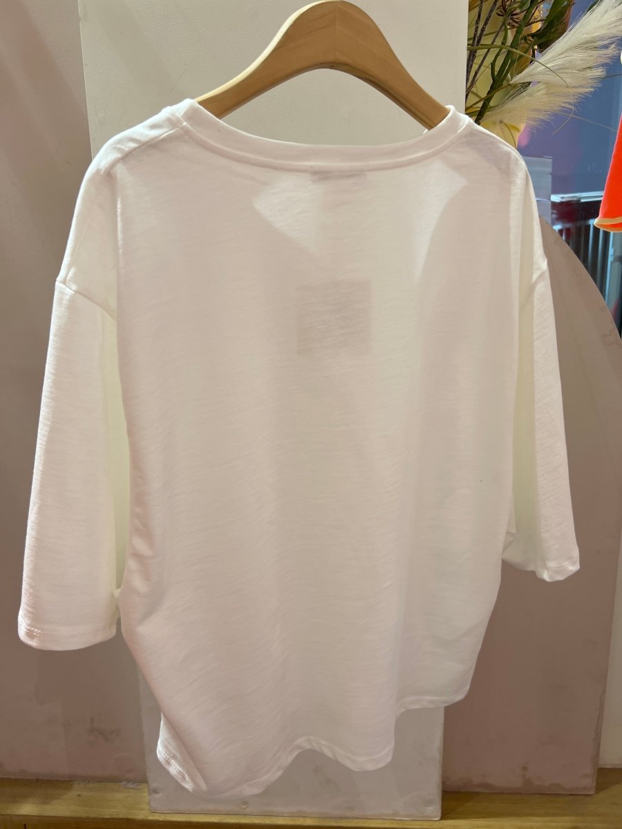 Alia t-shirt with heart van Pohème – T-shirts voor dames | Meisjes Brugge