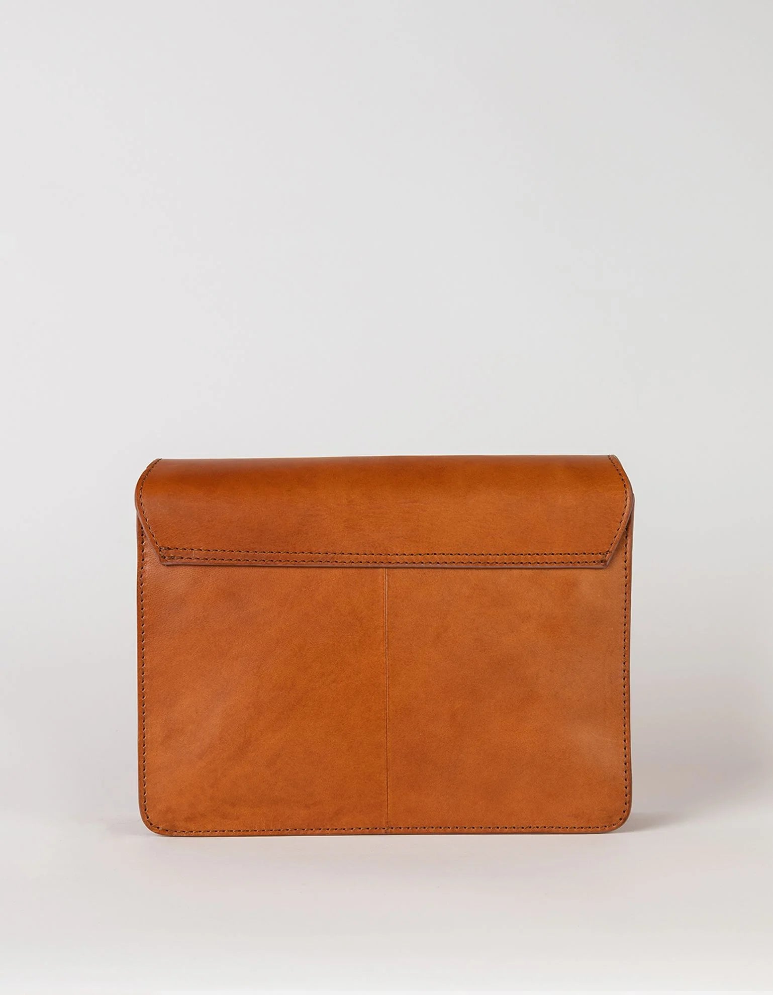 Handtassen - AUDREY bag Classic Cognac with 2 straps van O My Bag