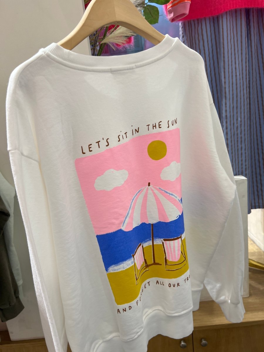 Baya Sit in the Sun Sweater van Meisjes Brugge – Sweaters voor dames | Meisjes Brugge