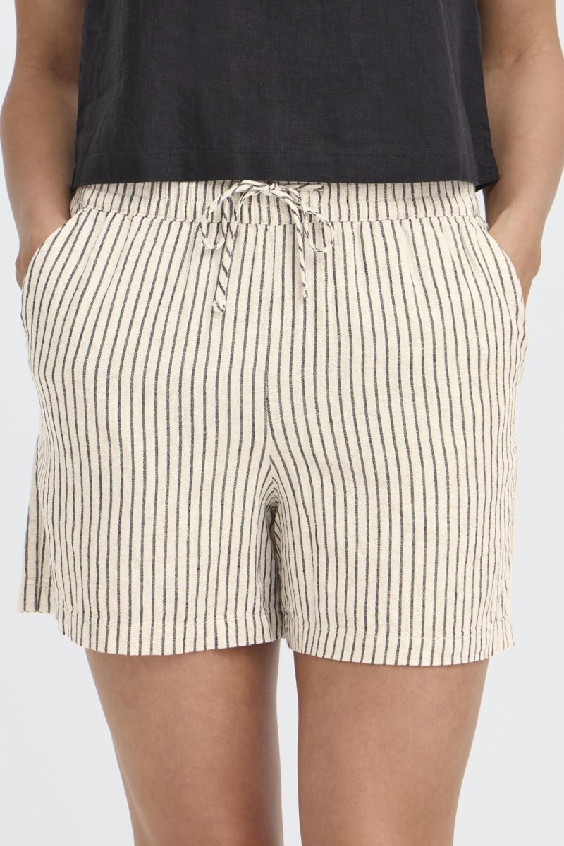 Byfalakka Shorts 4 – Shorts voor dames in kleur | Meisjes