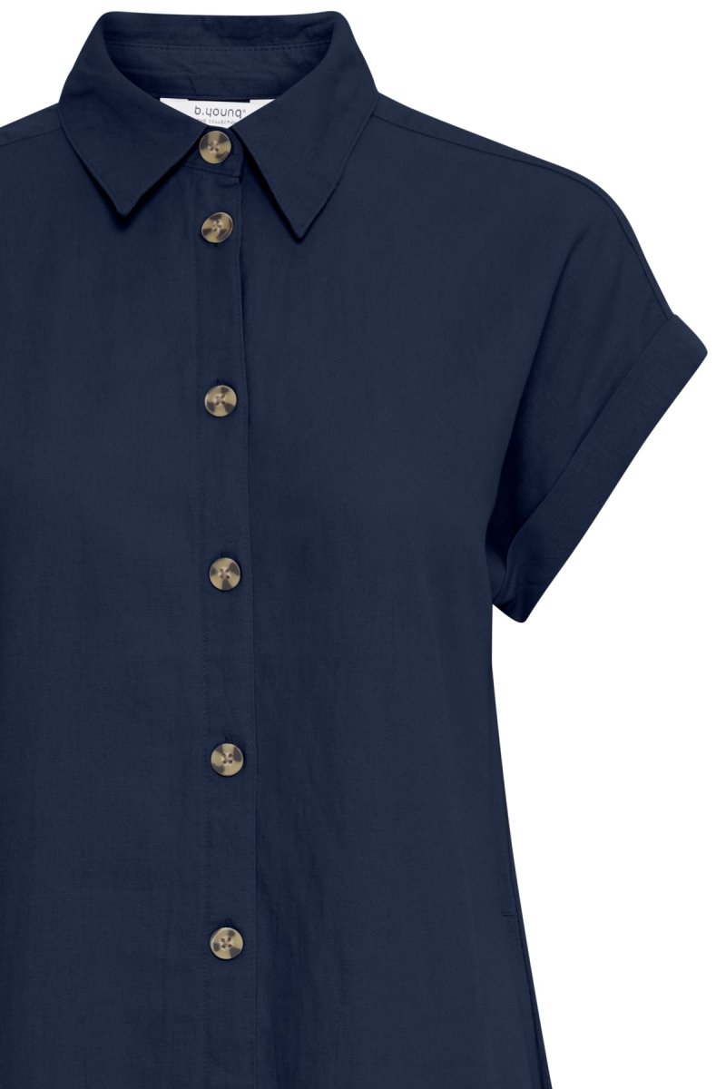 Byfalakka Ss Shirt Dress - SS26 van b.young – Jurken voor dames | Meisjes Brugge