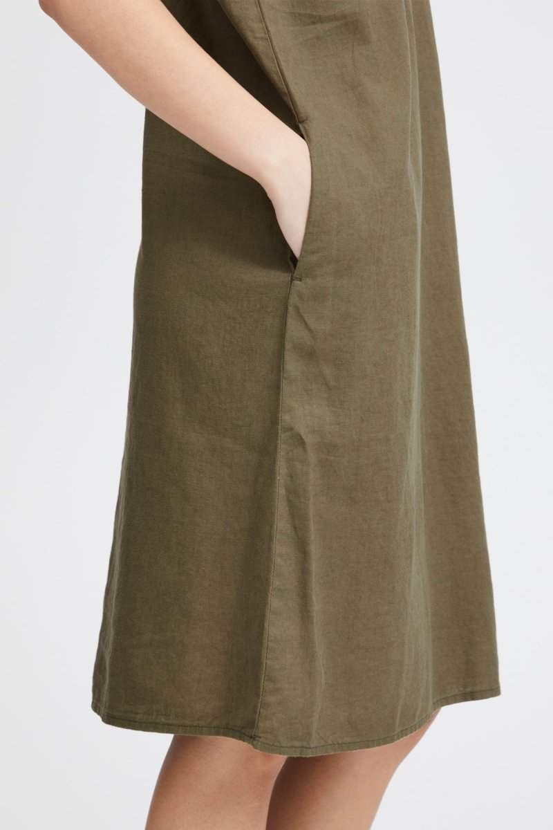 Byfalakka V-Neck Dress van b.young – Jurken voor dames | Meisjes Brugge