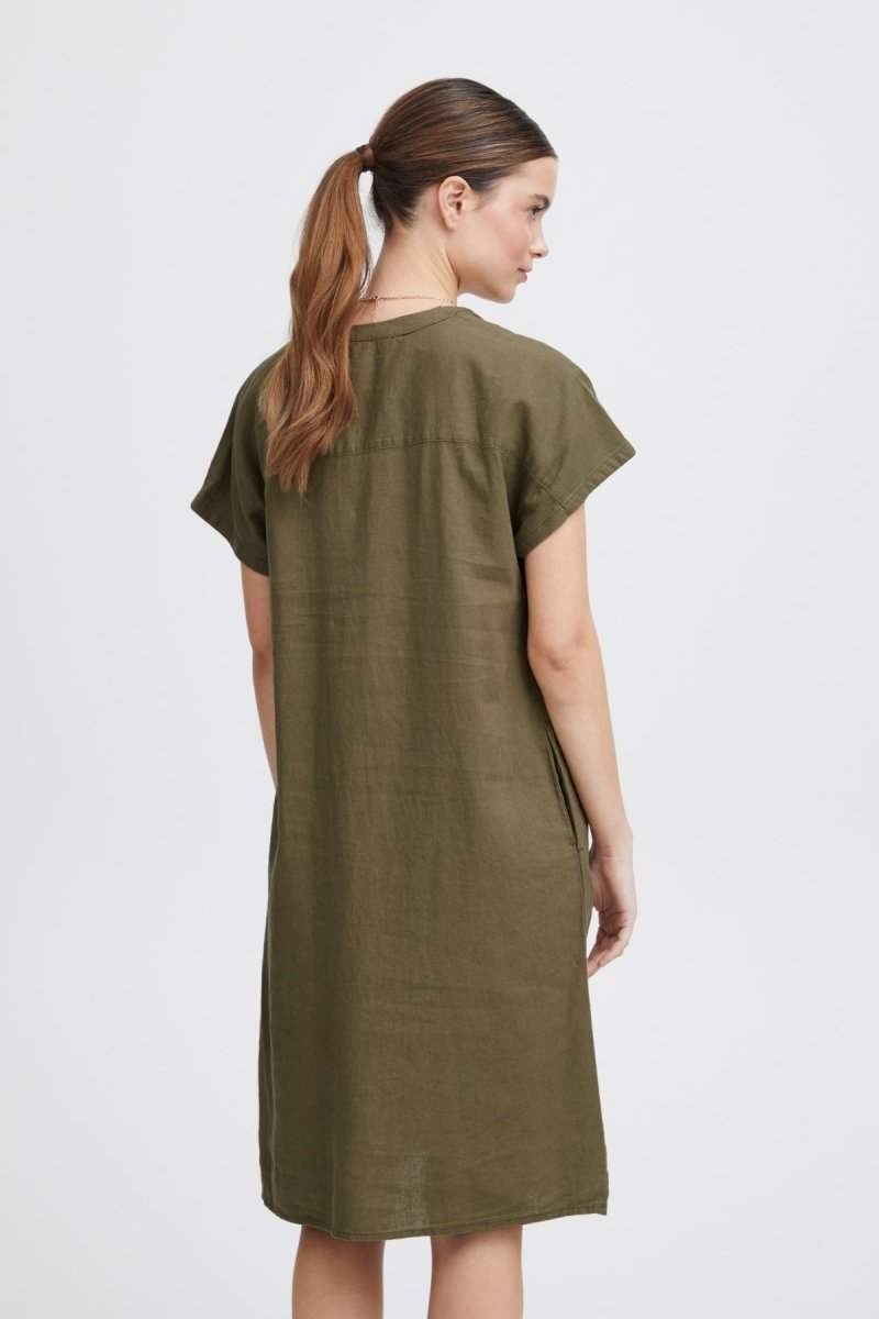 Byfalakka V-Neck Dress van b.young – Jurken voor dames | Meisjes Brugge