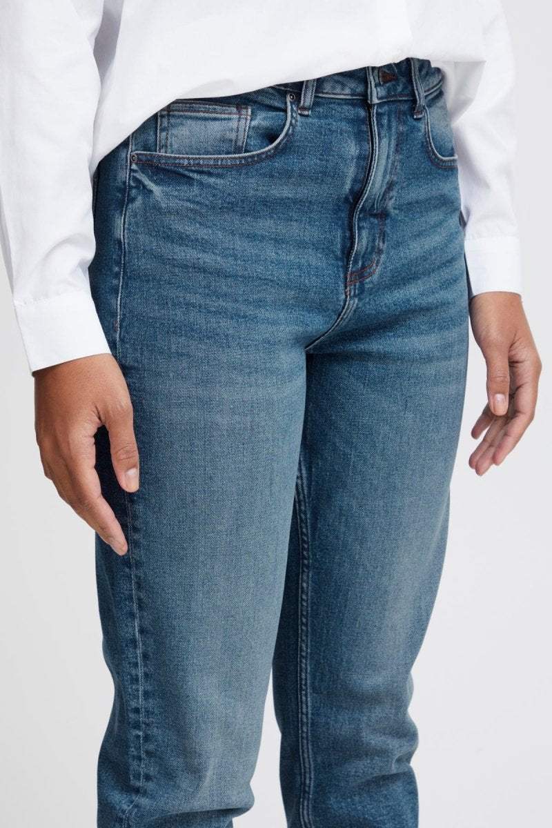 Jeans - Bymom Byloetta Jeans van b.young