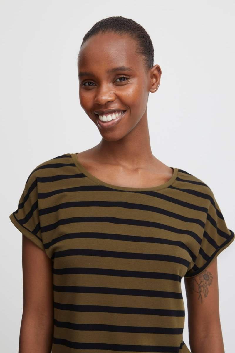 Bypamila O - neck T-shirt AW24 – T-shirts voor dames in kleur | Meisjes