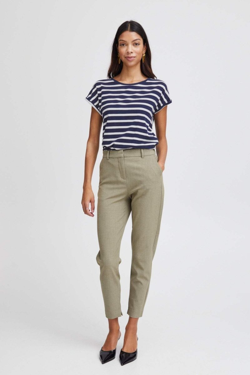 Bypamila O - neck T-shirt - koop T-shirts van b.young bij Meisjes Brugge