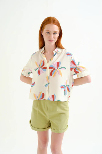 Camisa con estampado Monarda – Shirts voor dames in kleur | Meisjes