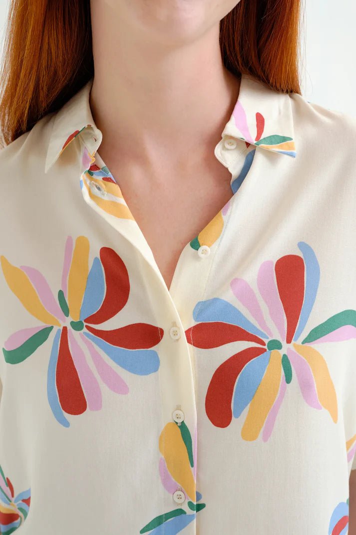 Camisa con estampado Monarda – Shirts voor dames in kleur | Meisjes