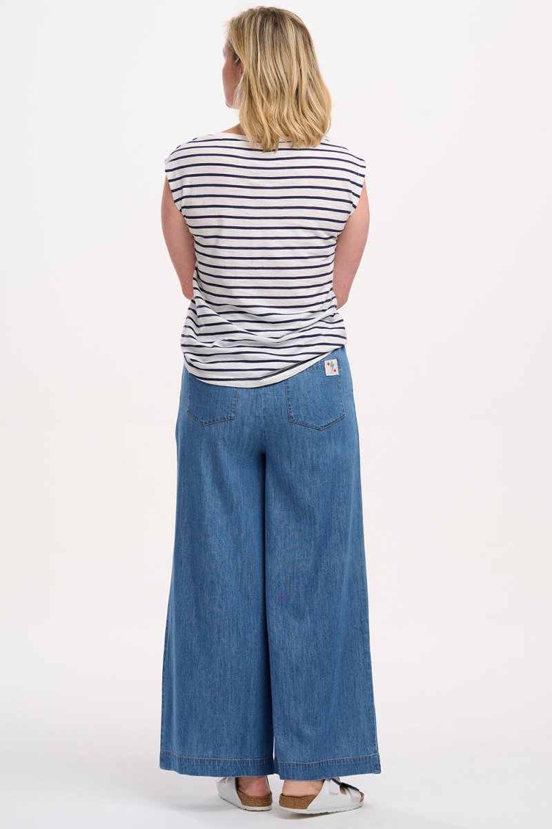 T-shirts - Chrissy Relaxed Tank T-Shirt van Sugarhill Boutique