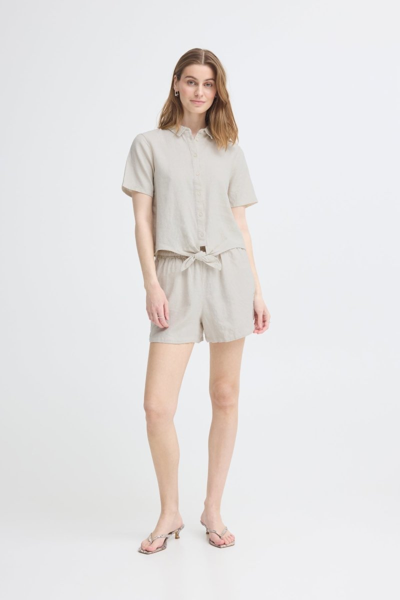 Ihlinno Shirt 2 – Shirts voor dames in kleur | Meisjes