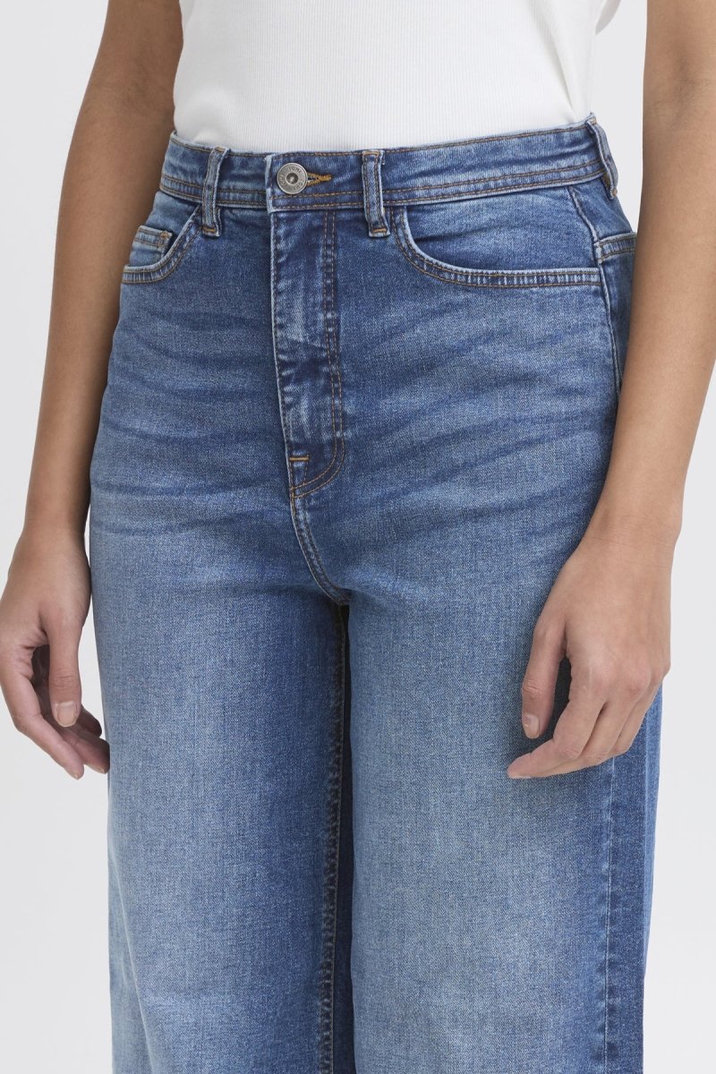 Ihtwiggy Cropped High Waist - koop Jeans van Ichi bij Meisjes Brugge